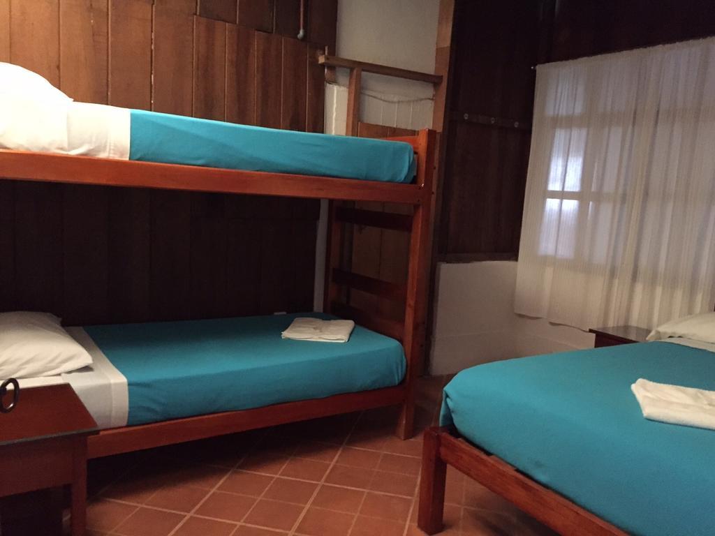 Hostal El Paisano Puerto Misahuallí Quarto foto